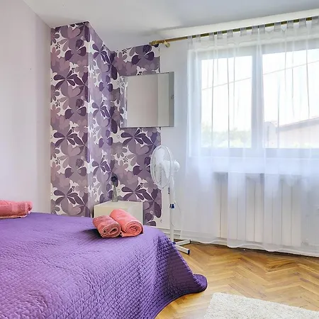 Ferienhaus Einzigartige Nur 1 Km Bis Zum Mit Privatem Pool, Bbq, Klima, Wlan